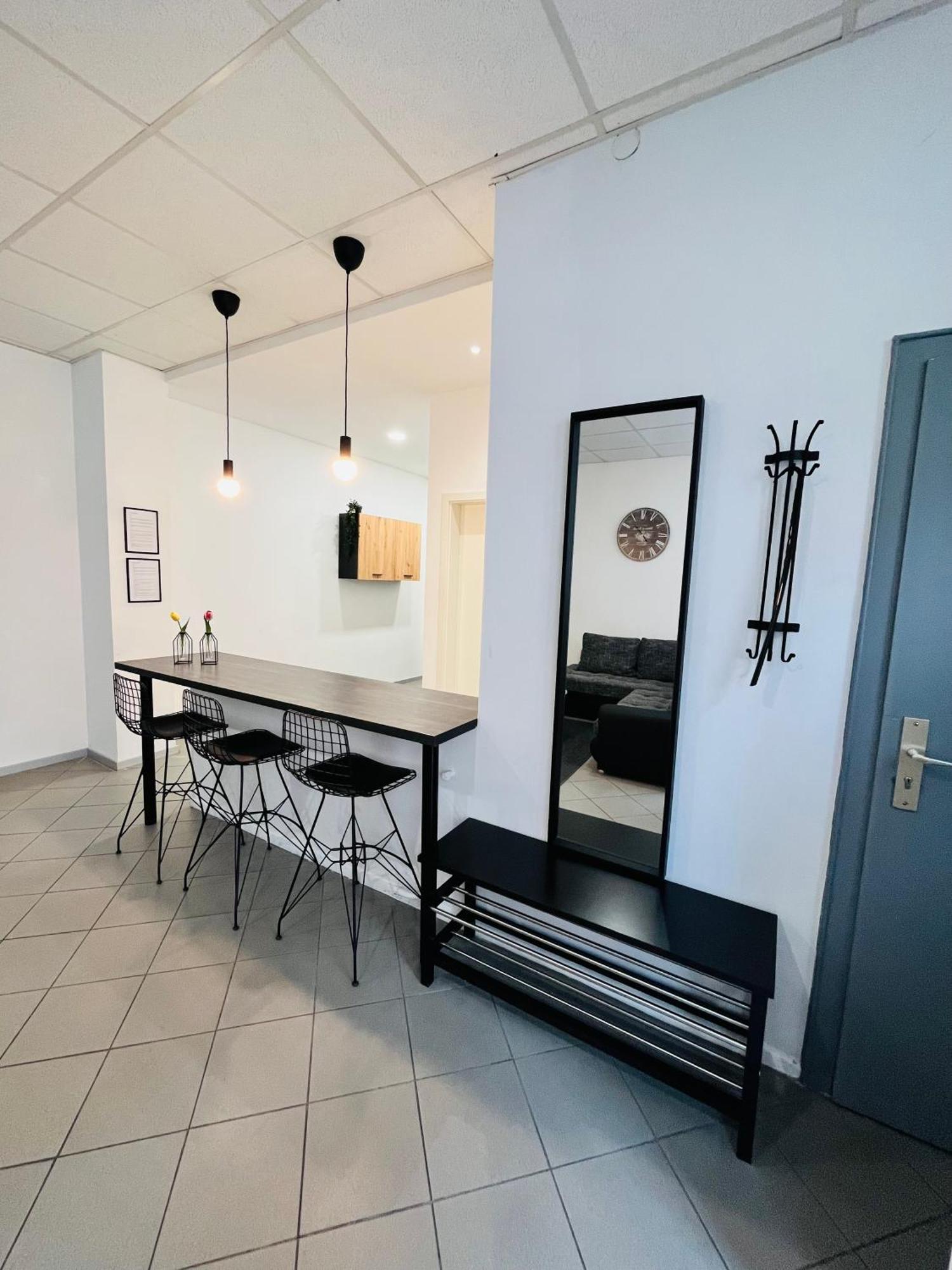 Apartment Central 10D 55Qm Wi-Fi Free Parking Calm Back House Dortmund Bagian luar foto