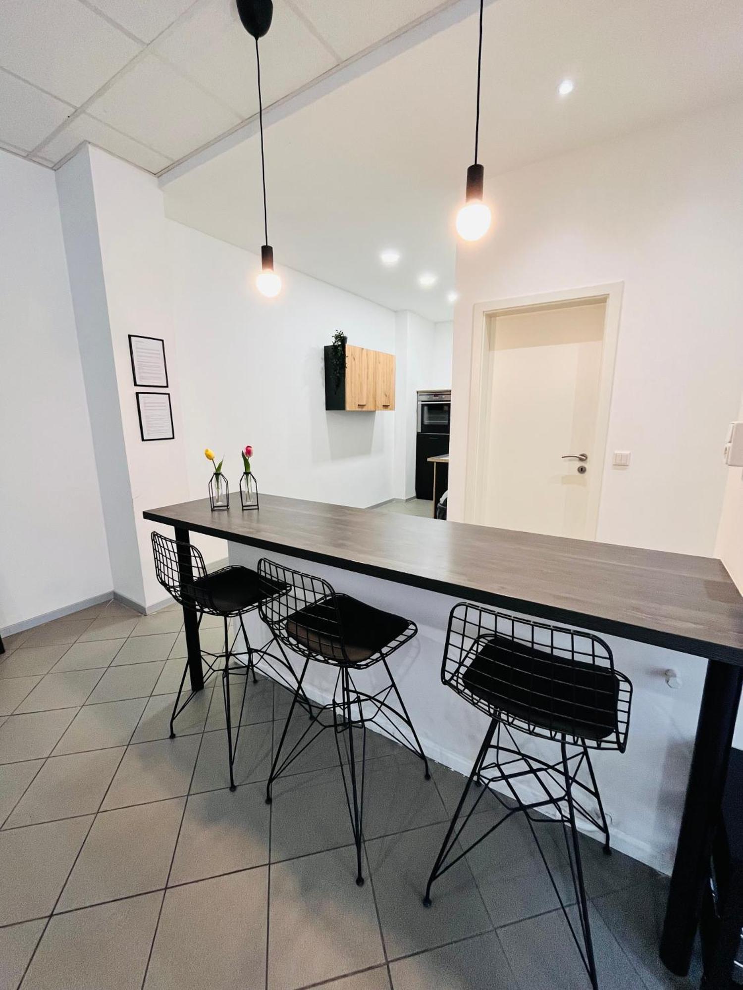 Apartment Central 10D 55Qm Wi-Fi Free Parking Calm Back House Dortmund Bagian luar foto