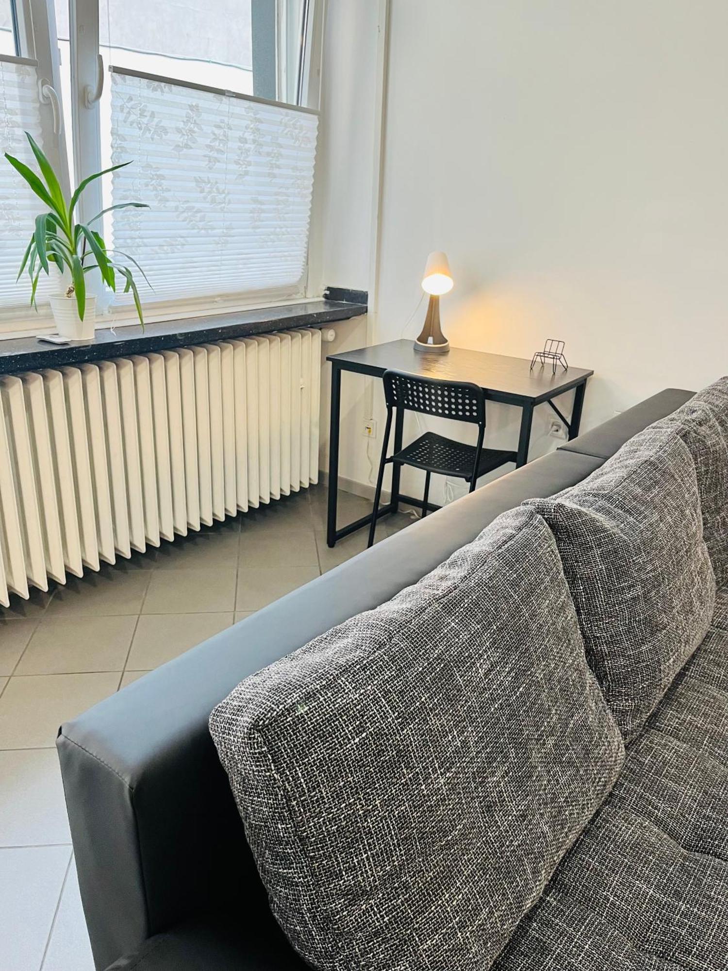 Apartment Central 10D 55Qm Wi-Fi Free Parking Calm Back House Dortmund Bagian luar foto